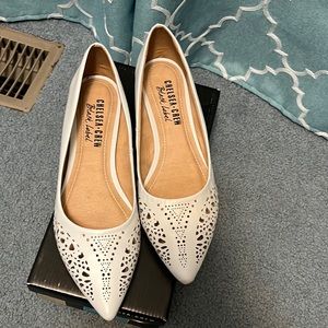Chelsea Crew Black Label- White Flats